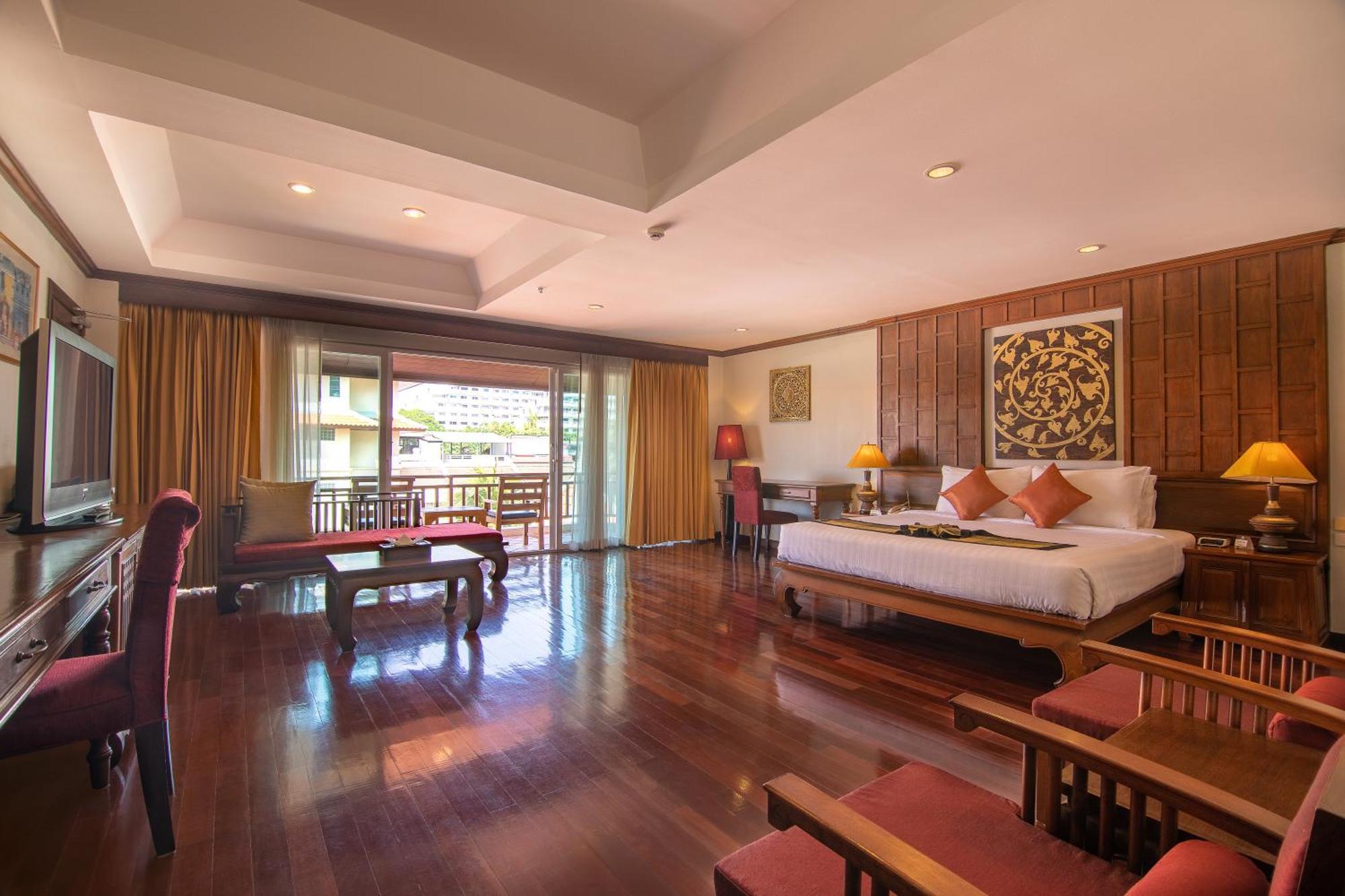 Avalon Beach Resort Pattaya Exteriör bild