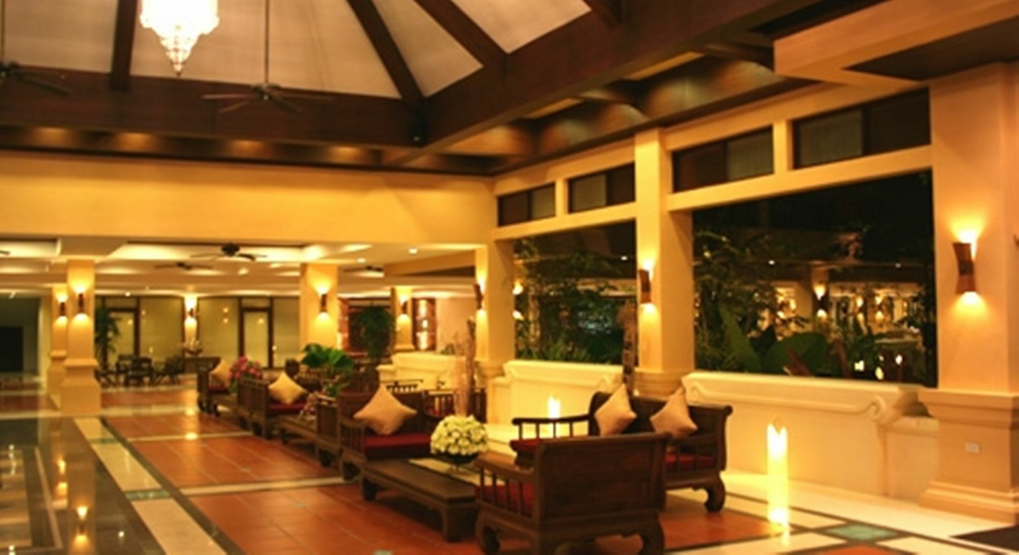 Avalon Beach Resort Pattaya Exteriör bild